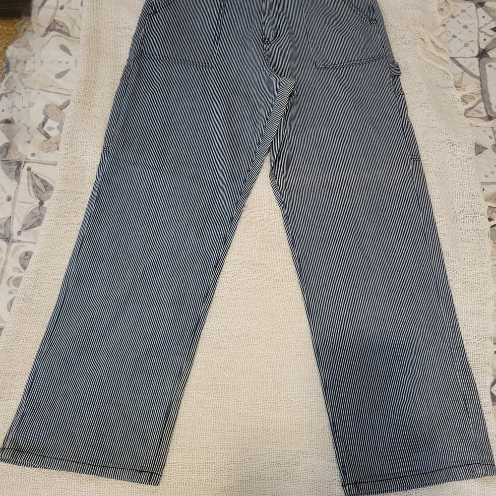 Shoe Dazzle Navy Striped Wide Leg Pants